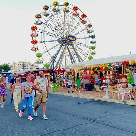 Апартаменты Bratanov Excelsior *