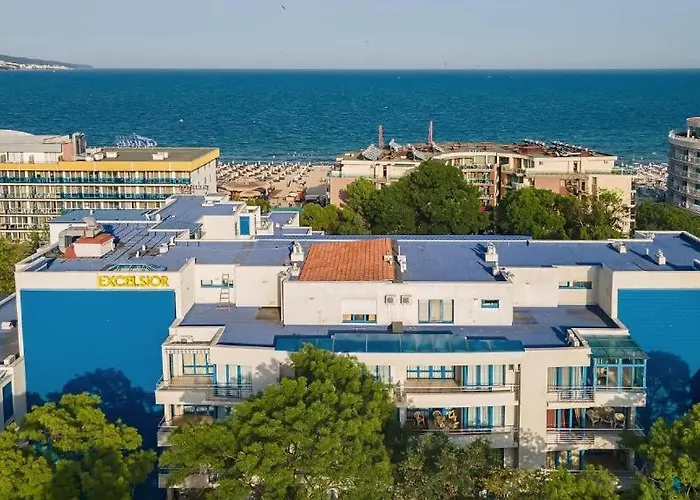 Bratanov Excelsior Apartamento